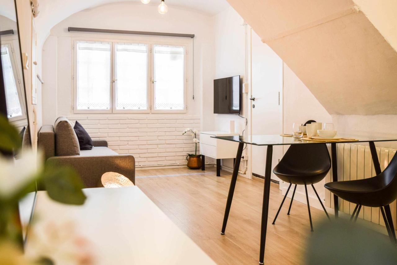 Casa Besalu Estudio En El Centro Del Pueblo Extérieur photo