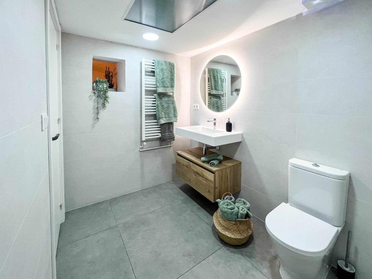 Casa Besalu Estudio En El Centro Del Pueblo Extérieur photo
