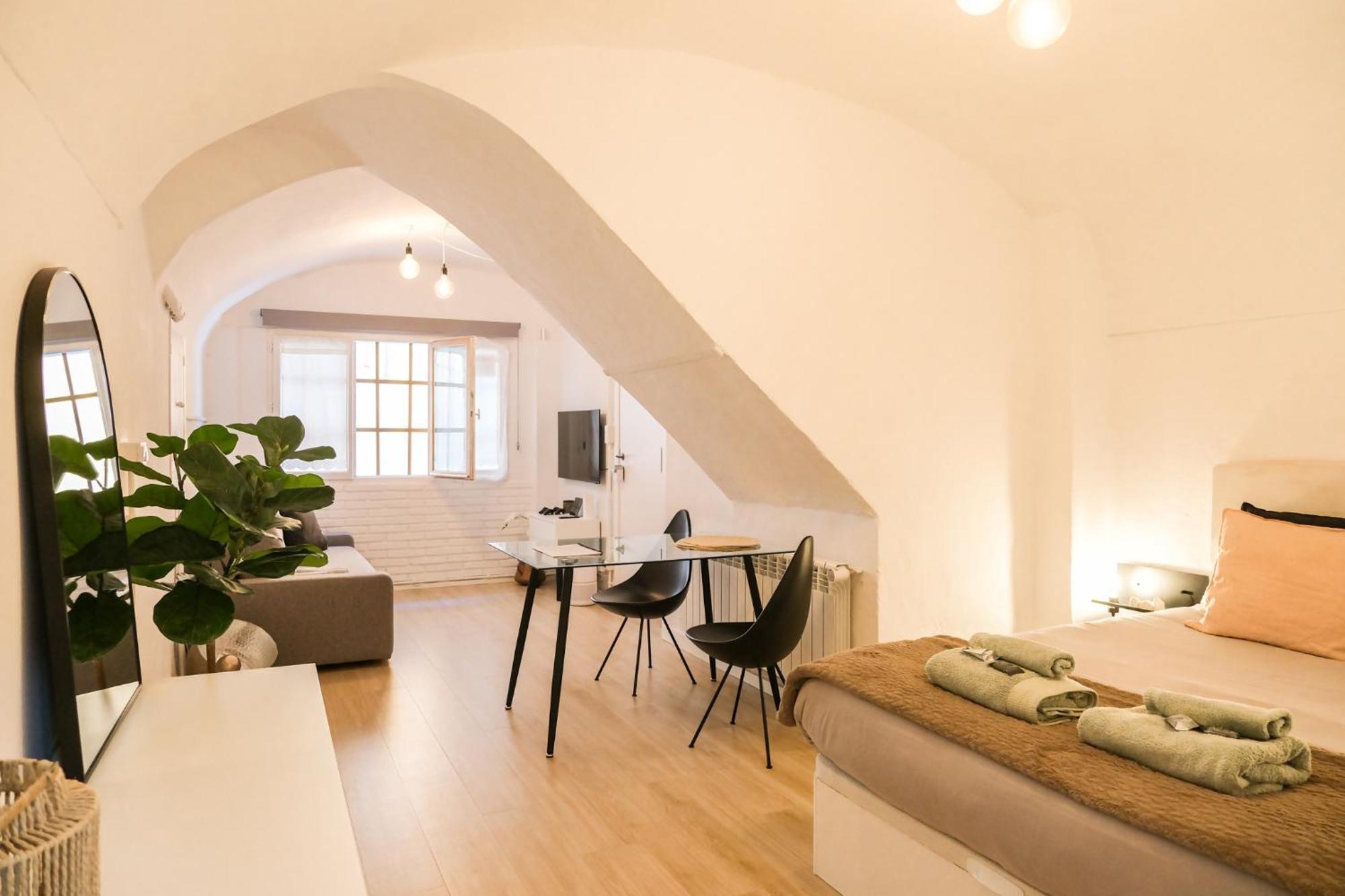 Casa Besalu Estudio En El Centro Del Pueblo Extérieur photo